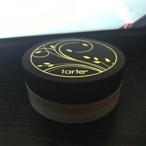 TARTE AMAZONIAN CLAY FOUNDATION